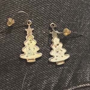 LC Lauren Conrad Gold Tone Simulated Pearl Christmas Tree Drop Earrings
